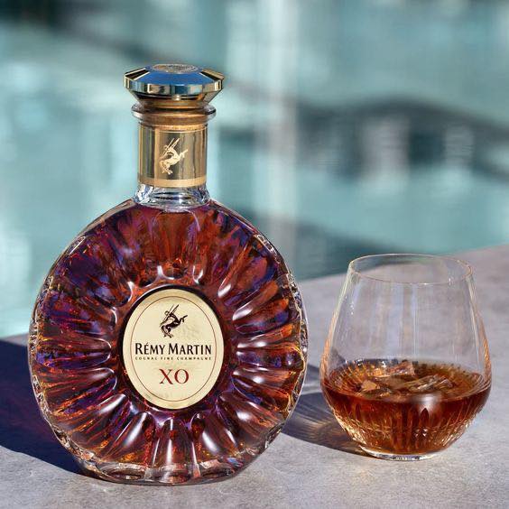 Rémy Martin – Biểu tượng Fine Champagne Cognac và tinh hoa nước Pháp